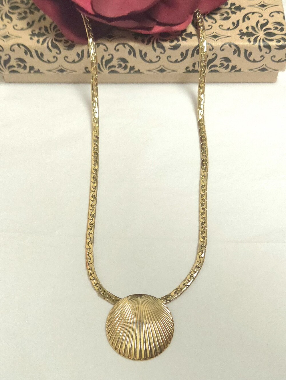 Park Lane Gold Plated Sea Shell Pendant Cobra Chain Necklace